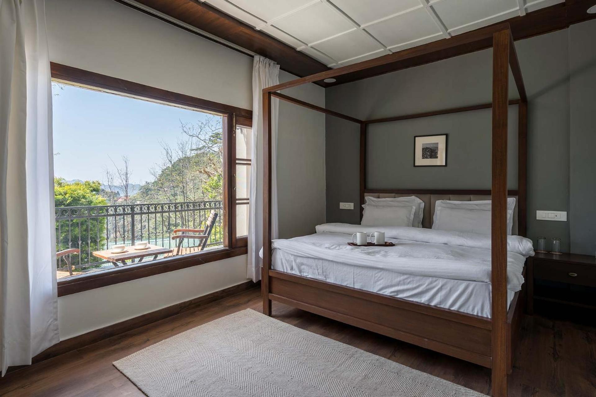 Stayvista At Pine Estate With Outdoor Jacuzzi Shimla Extérieur photo